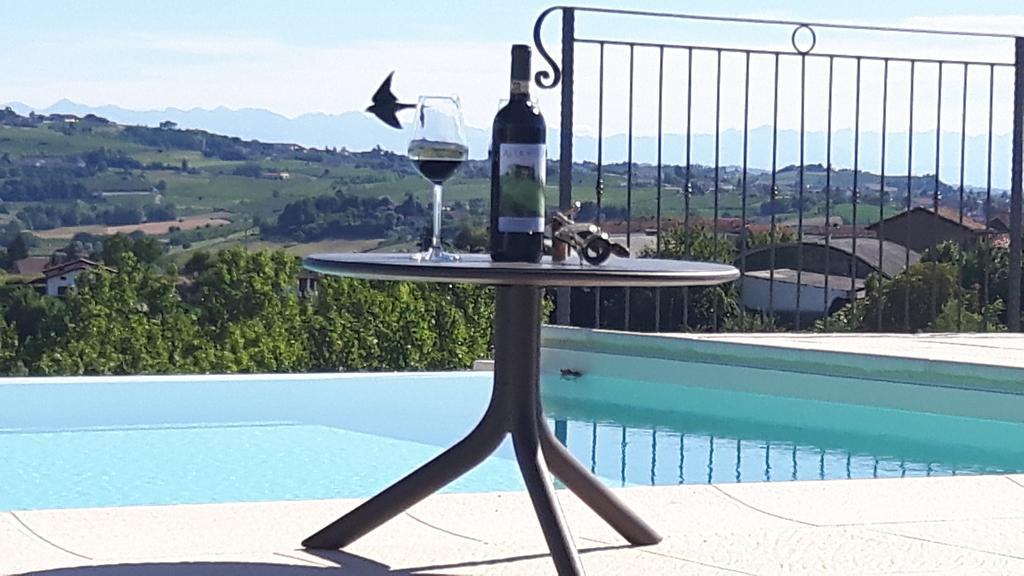 Vigliano d'Asti Alta Villa The Countryhouse Adults Only Boutique Bnb מראה חיצוני תמונה