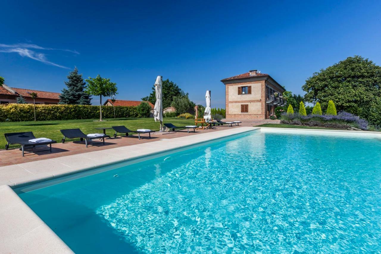 Vigliano d'Asti Alta Villa The Countryhouse Adults Only Boutique Bnb מראה חיצוני תמונה