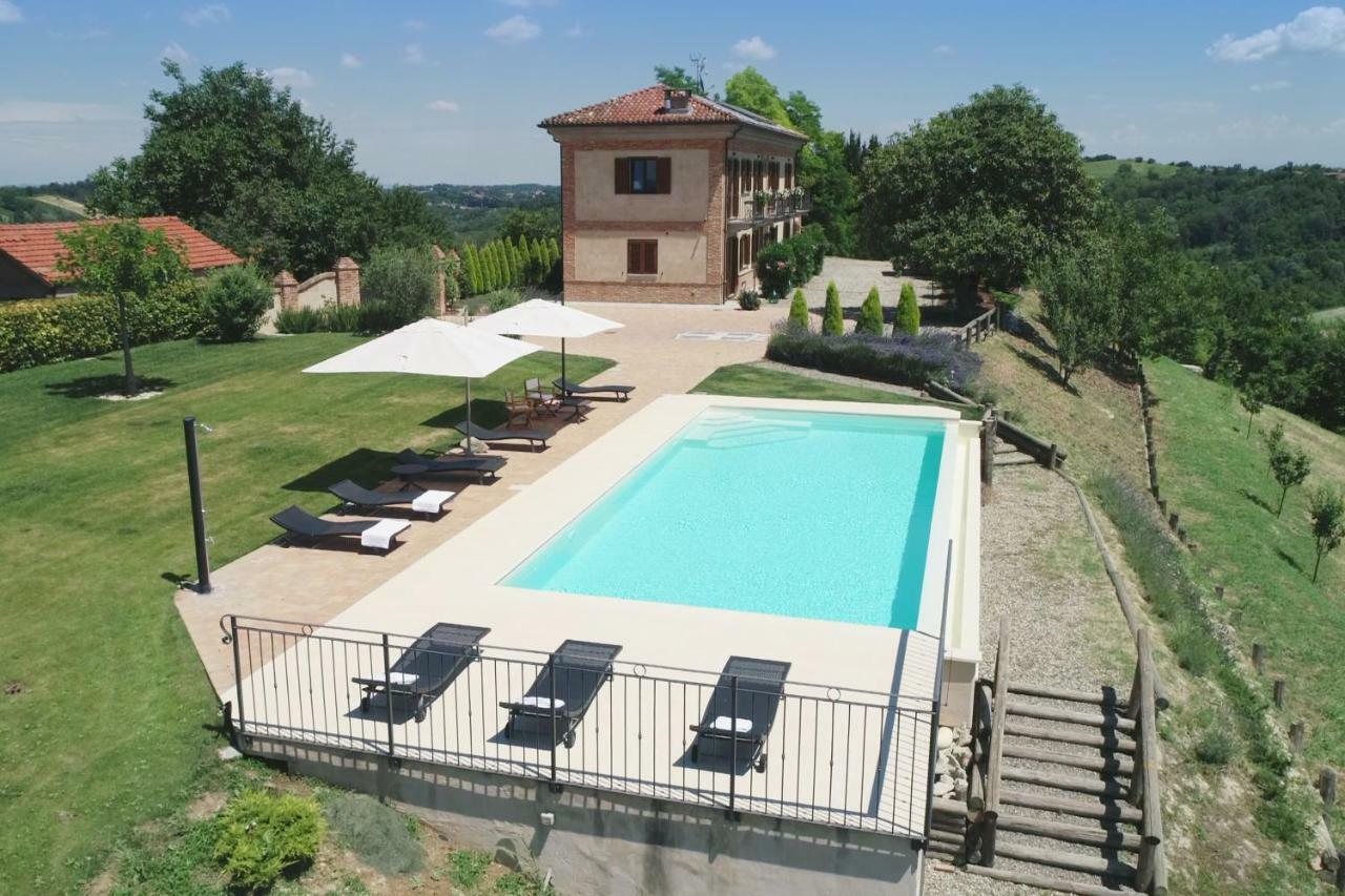 Vigliano d'Asti Alta Villa The Countryhouse Adults Only Boutique Bnb מראה חיצוני תמונה